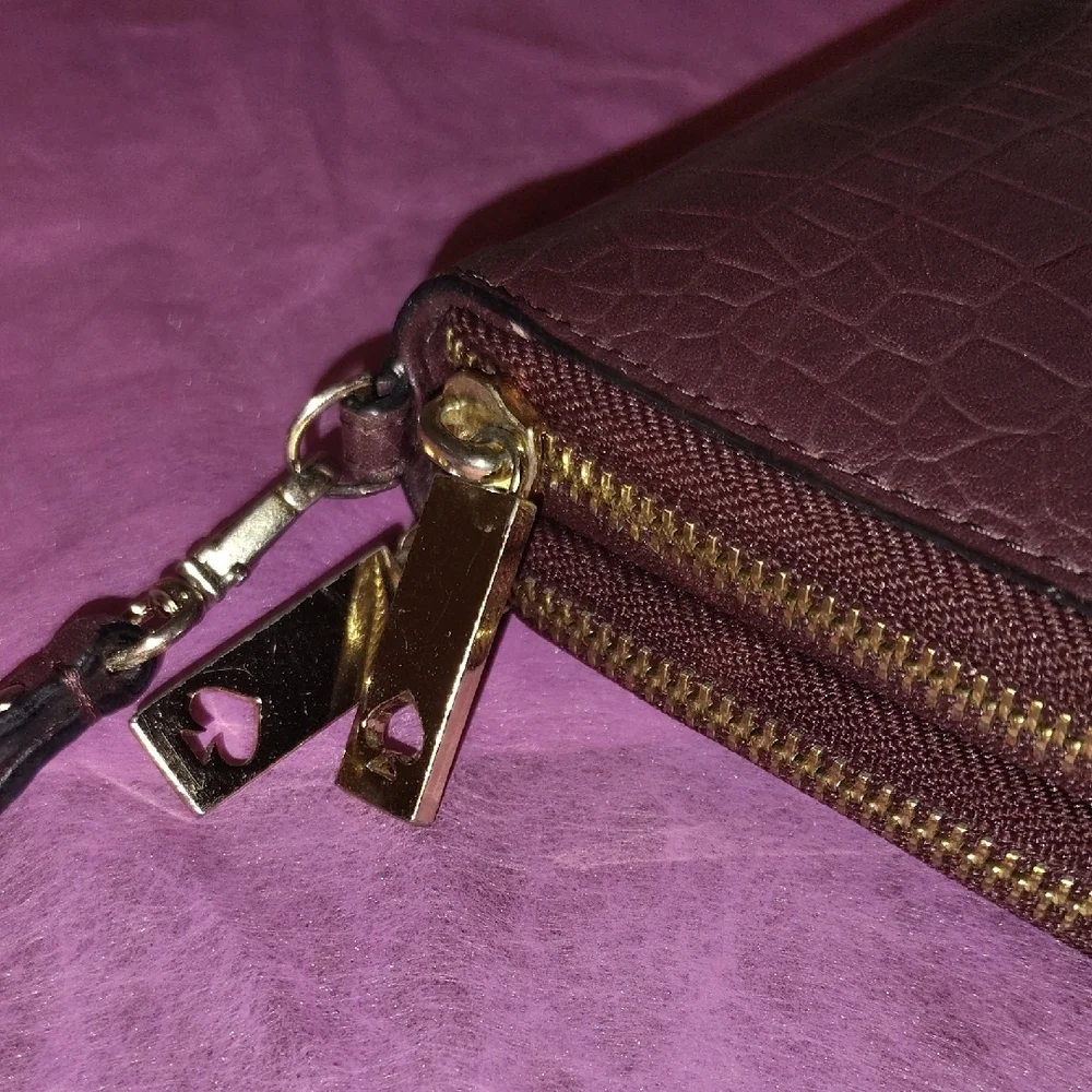 Kate Spade Croc-Embossed Deep Burgundy Leather Clutch Wallet - Picture 7 of 7